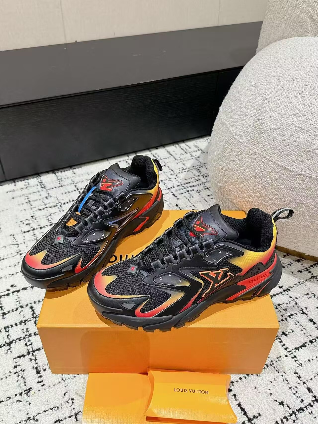 UA LV Runner Tatic Moka