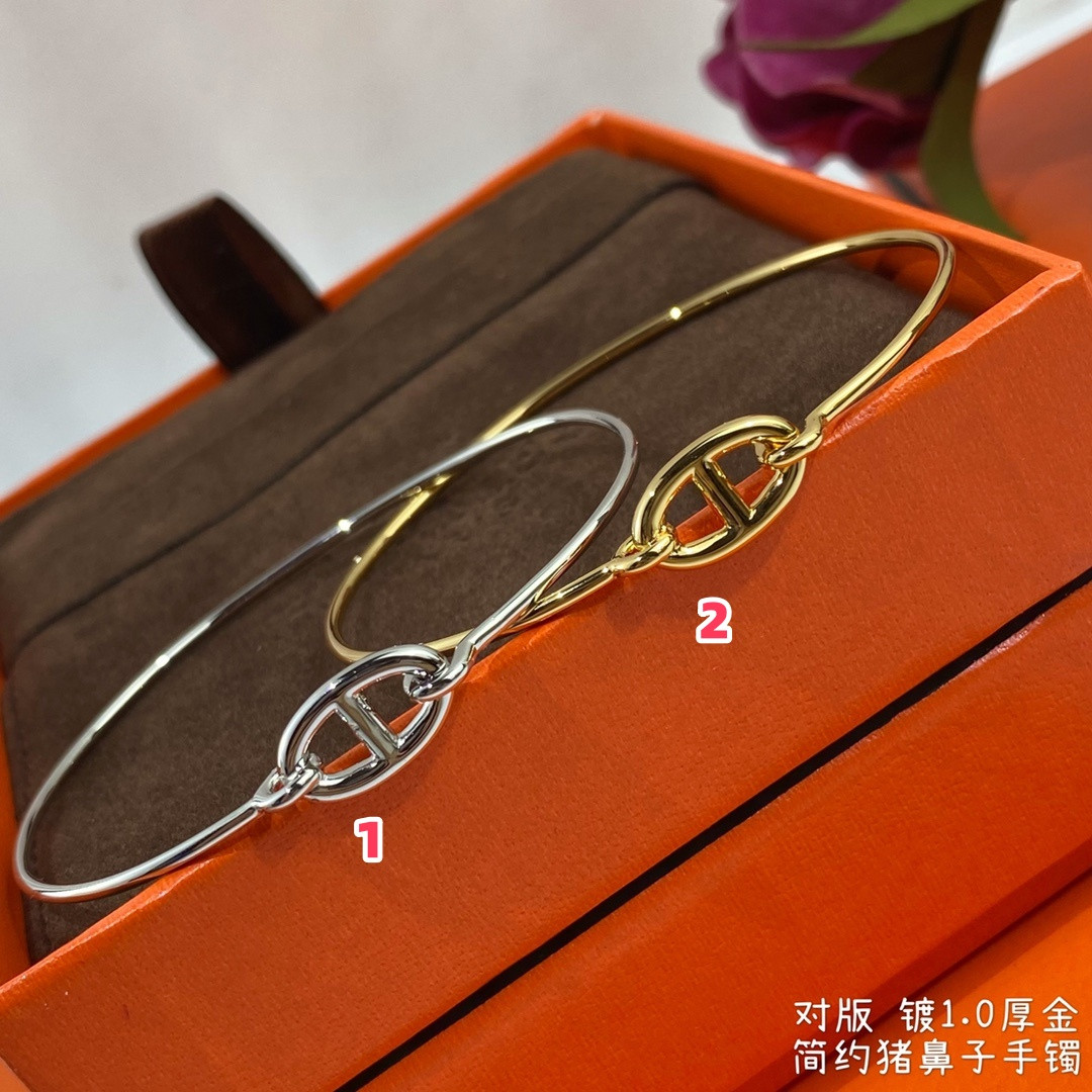 H**me5 thin tube pig nose bracelet
