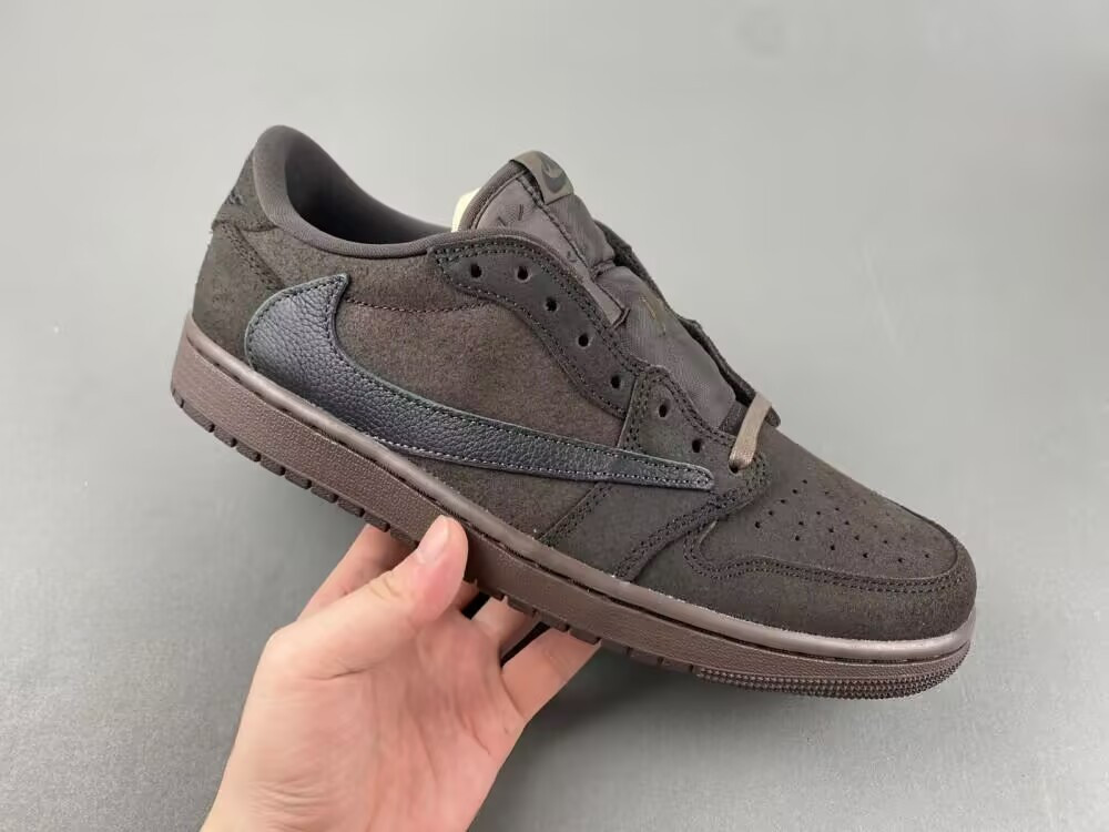 UA Travis Scott x Air Jordan 1 Low OG Velvet Brown