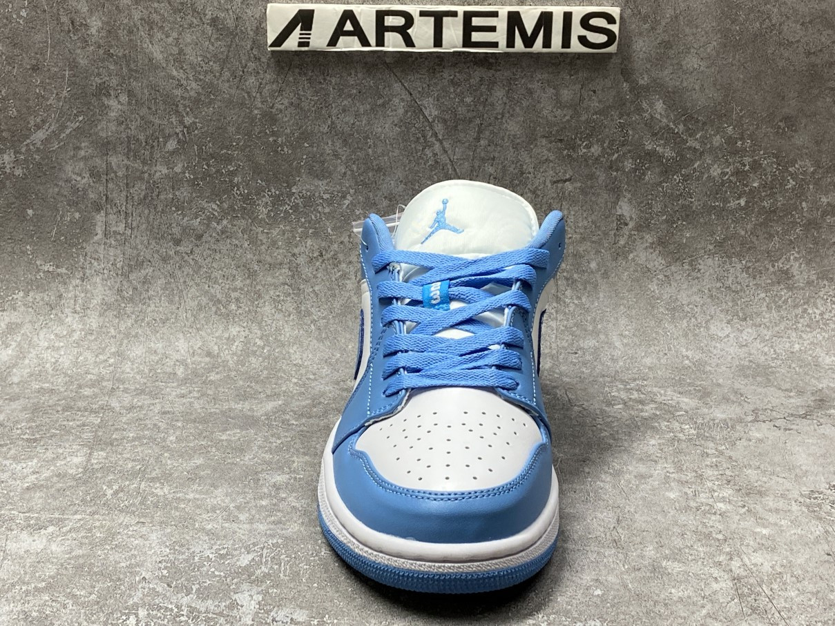 Air Jordan 1 Low UNC