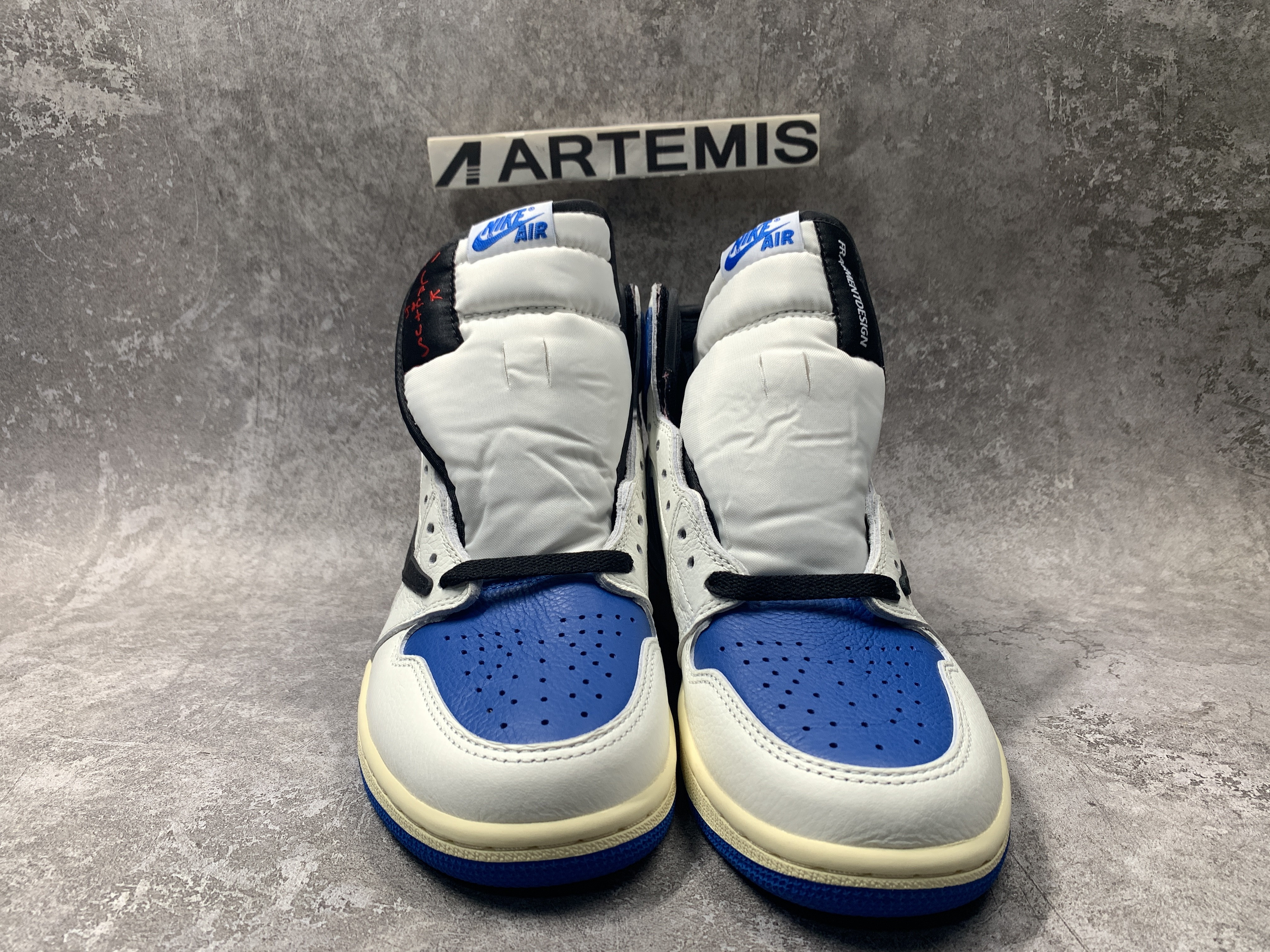 Air Jordan 1 Retro High x Travis Scott x Fragment