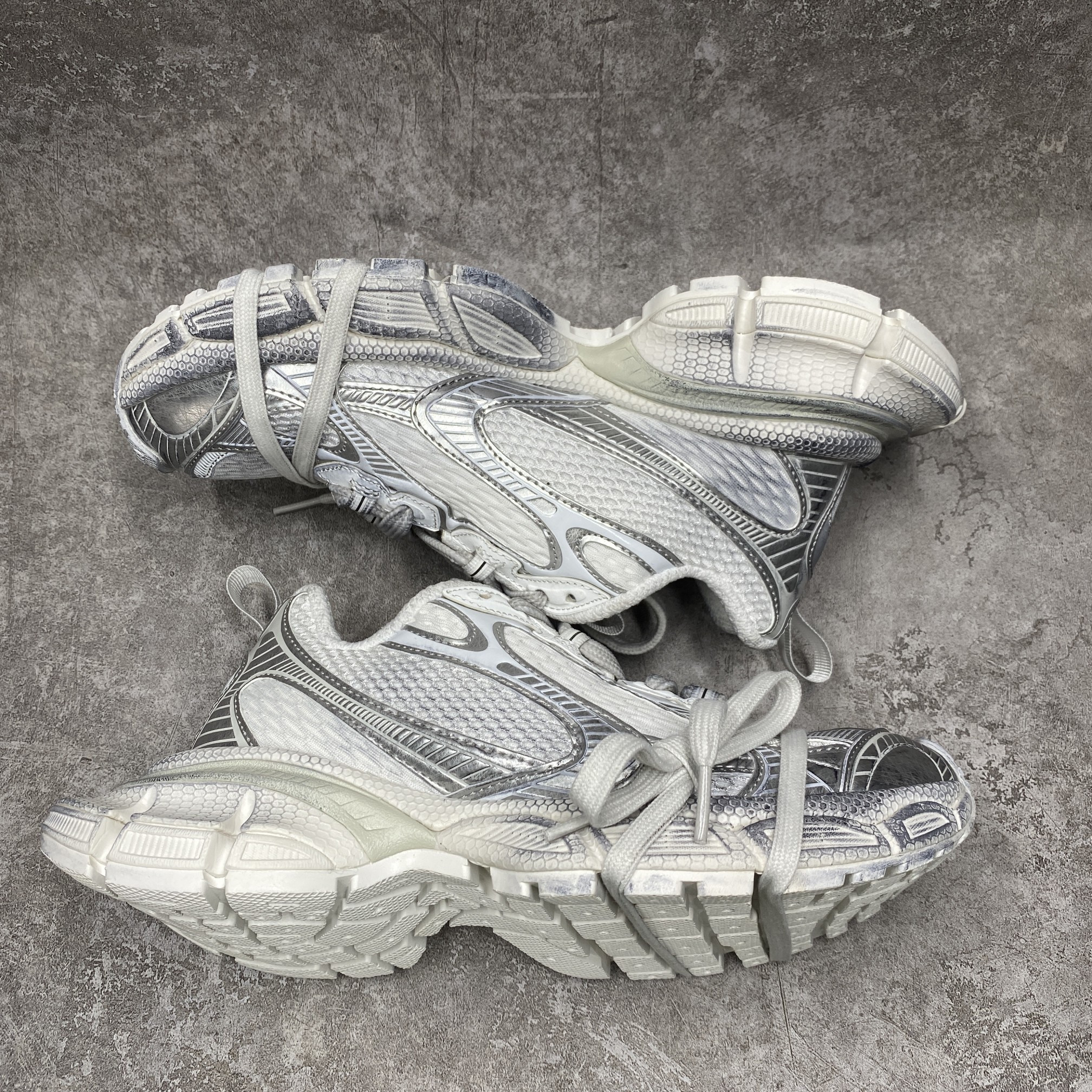 Balenciga 3XL Sneakers White Silver