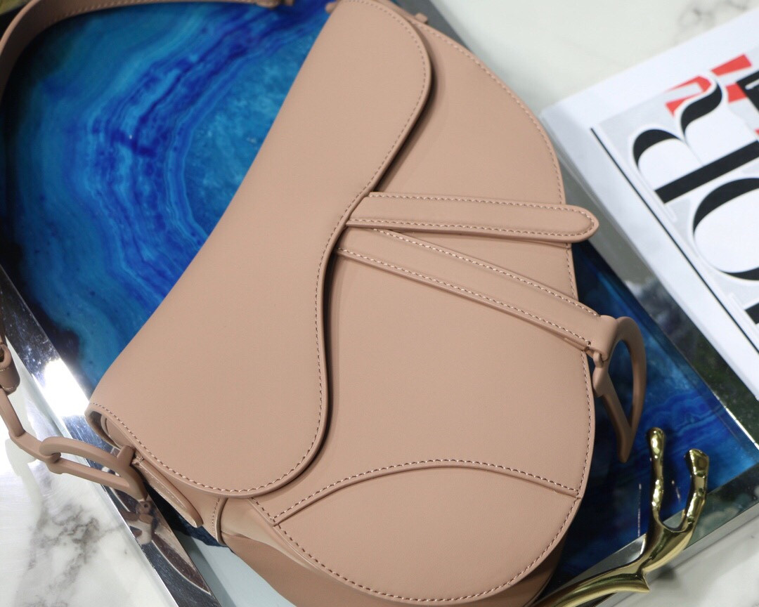 D*or saddle bag antique pink smooth calfskin 25.5x20x6.5cm
