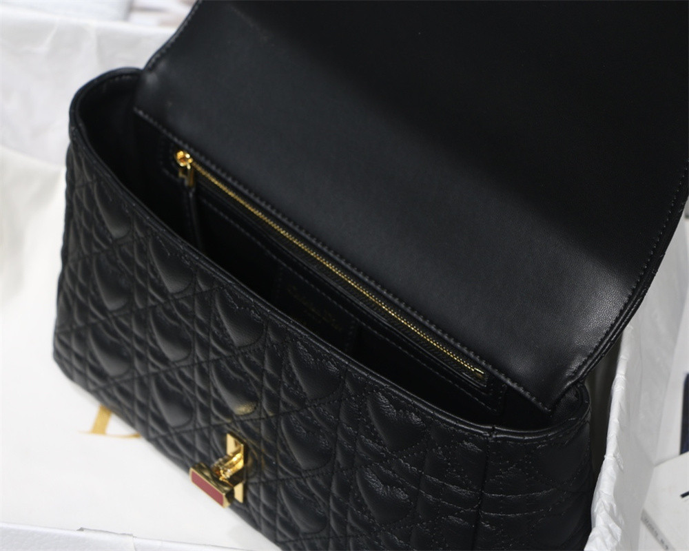 medium D*or caro bag amour black 25.5 x 15.5 x 8 cm