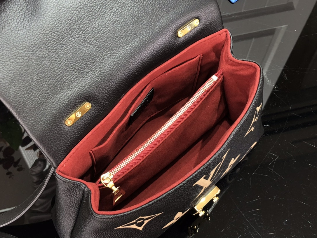 LV Madeleine BB M45978 BLACK WHITE