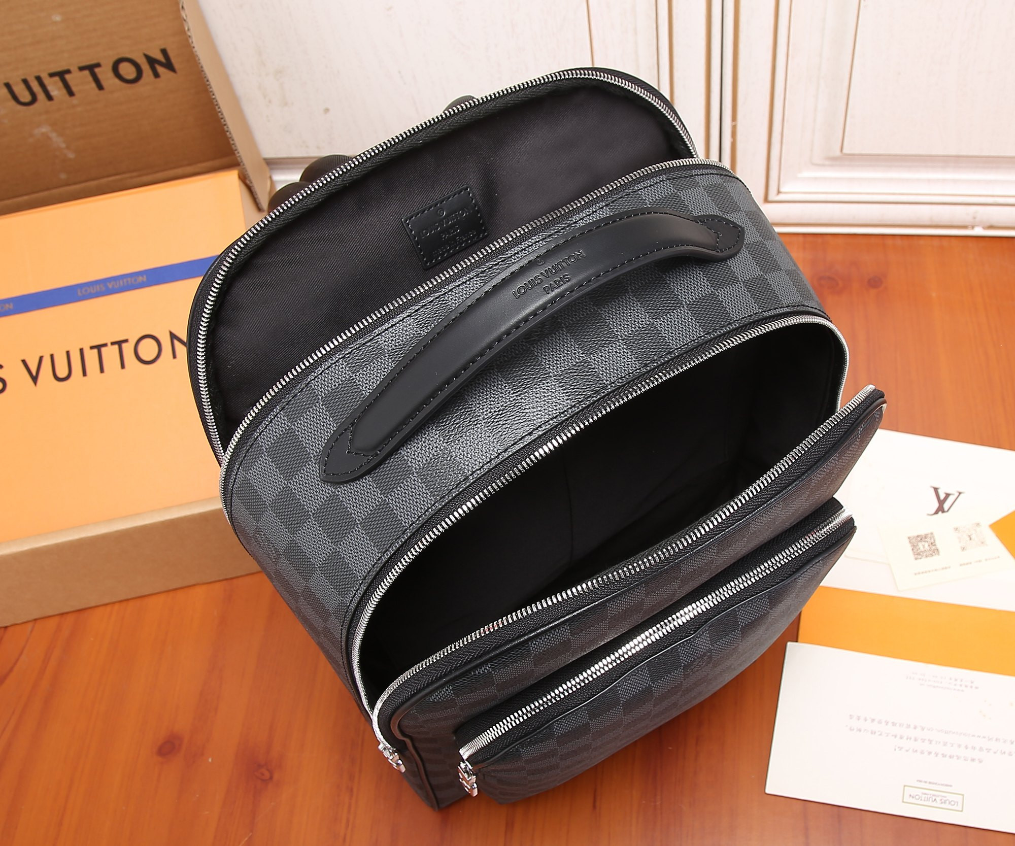 l0*is V*t0n n40499 avenue backpack 40 x 31 x 15 cm