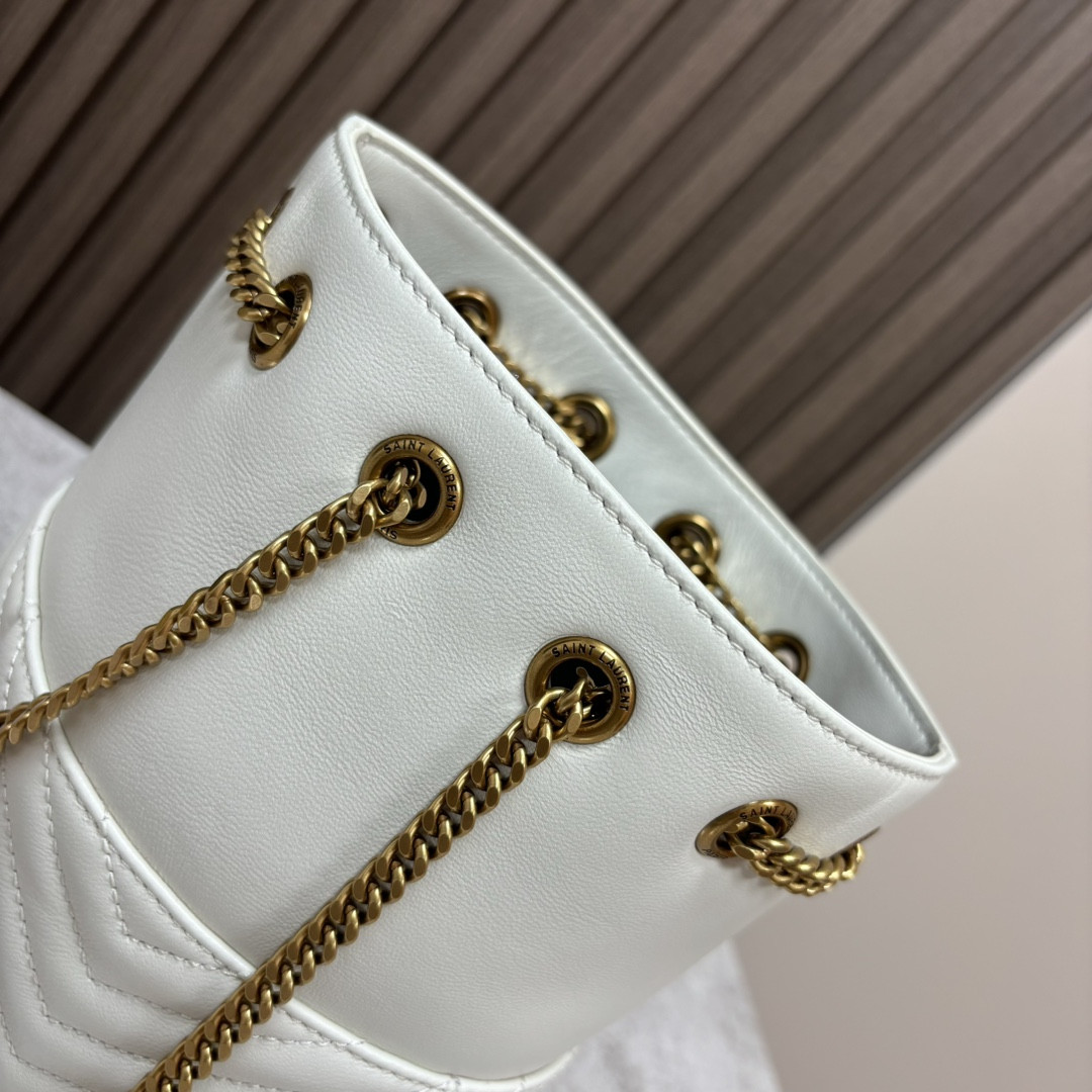 Y*L mini joe in lambskin 19x13x13cm