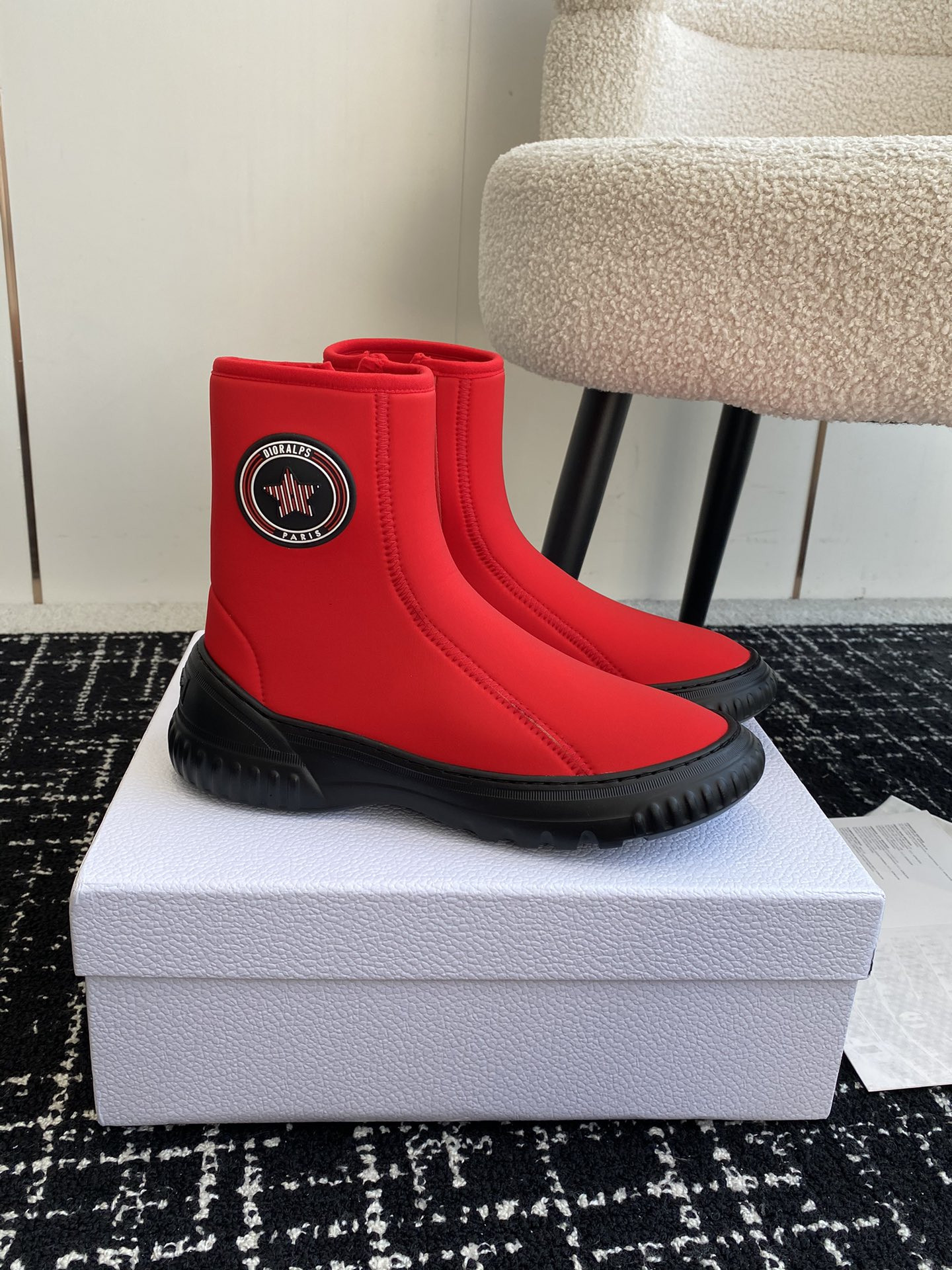 ua D*or boot