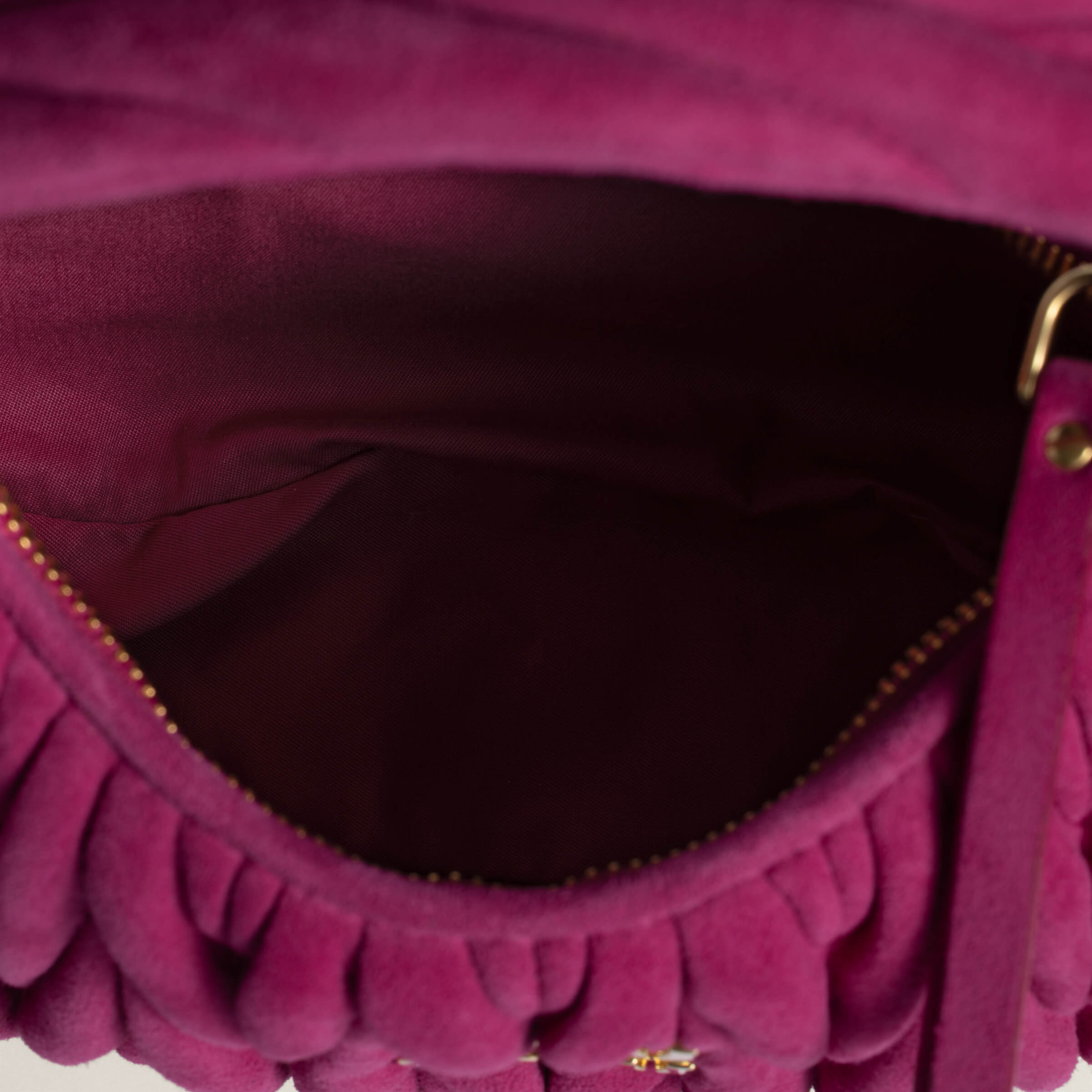 Miu Miu Wander matelassé suede bag 17x20x6cm