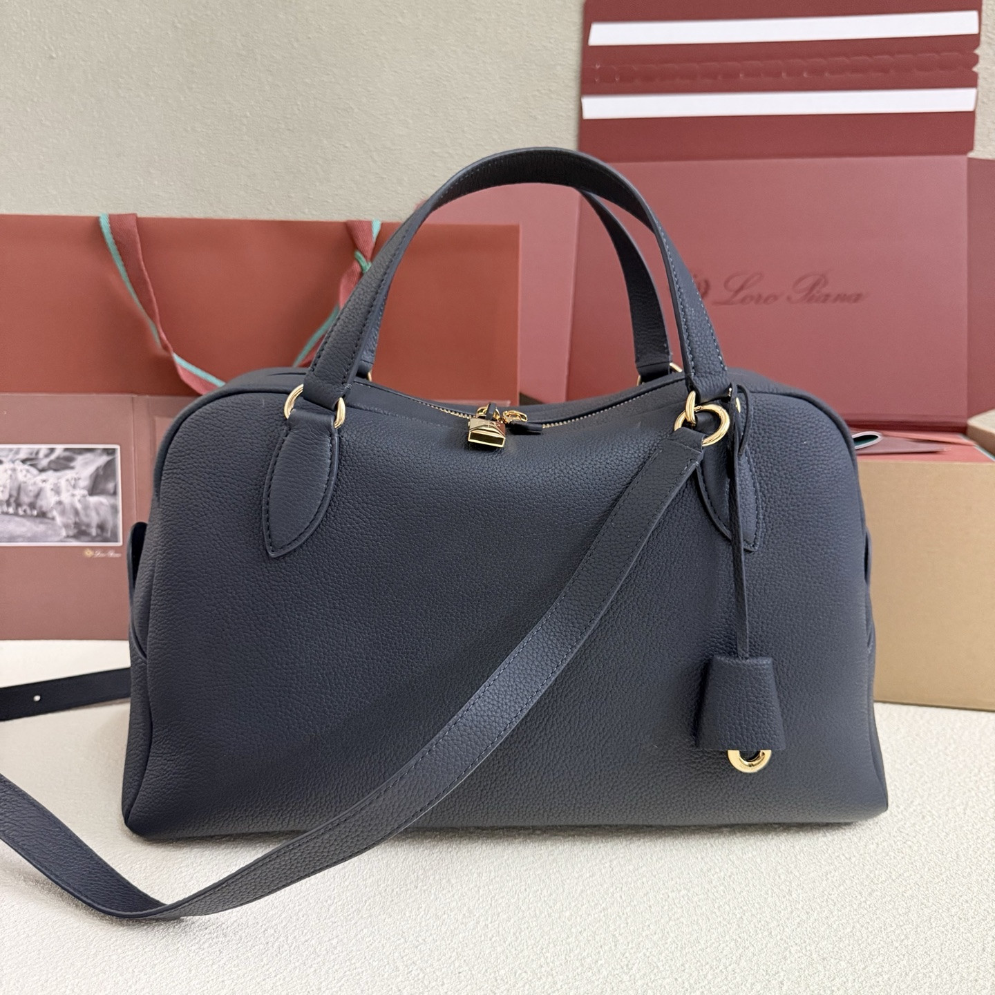 L**o p*ana needle deep royal blue 38x22x16cm