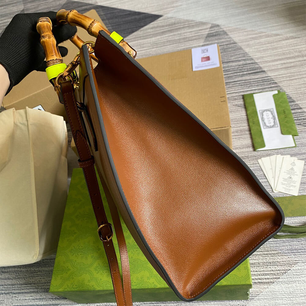 G*u*i diana medium tote bag