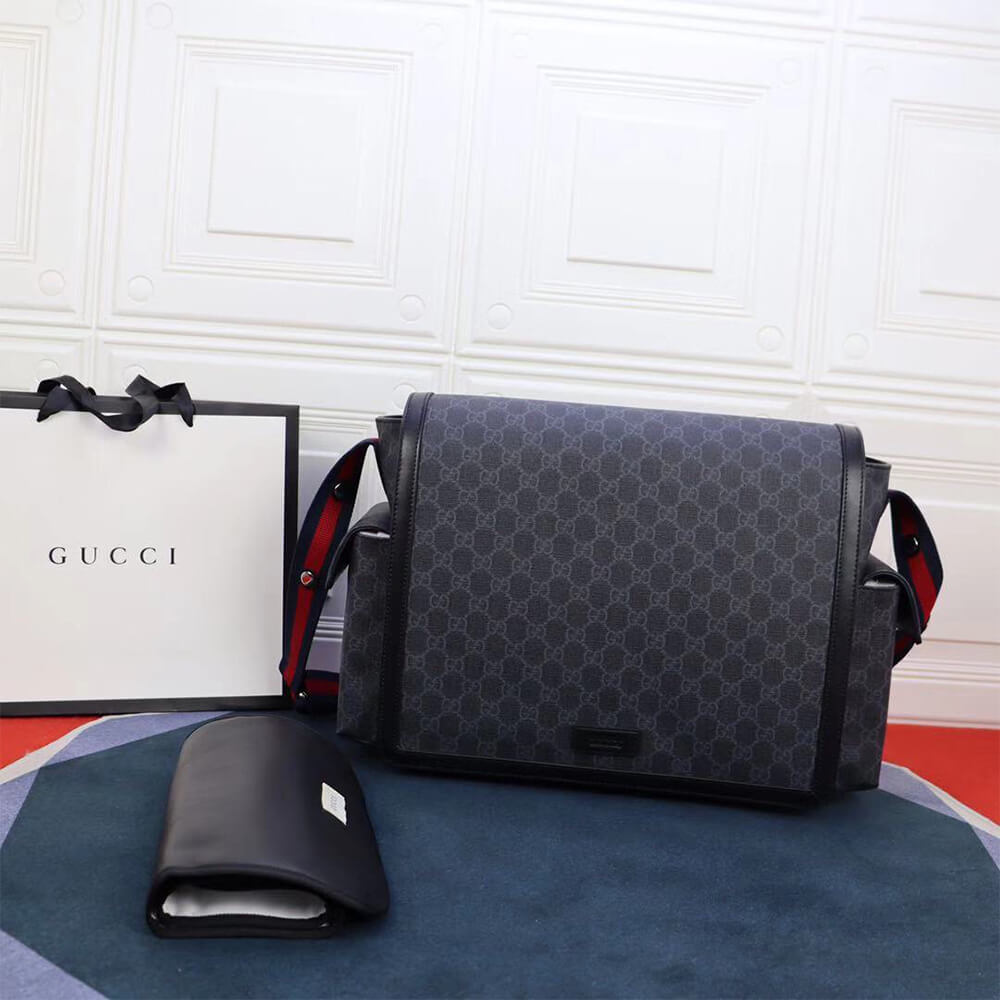 gg S*p*e diaper bag