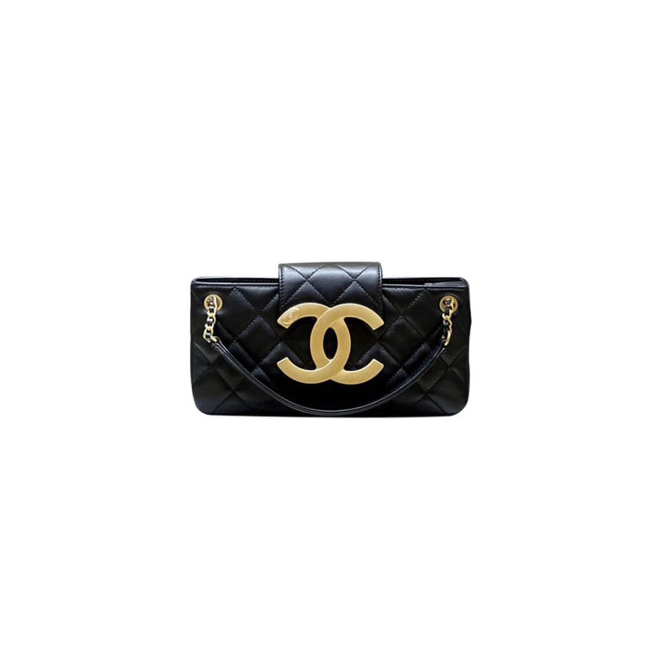 Ch*el baguette bag