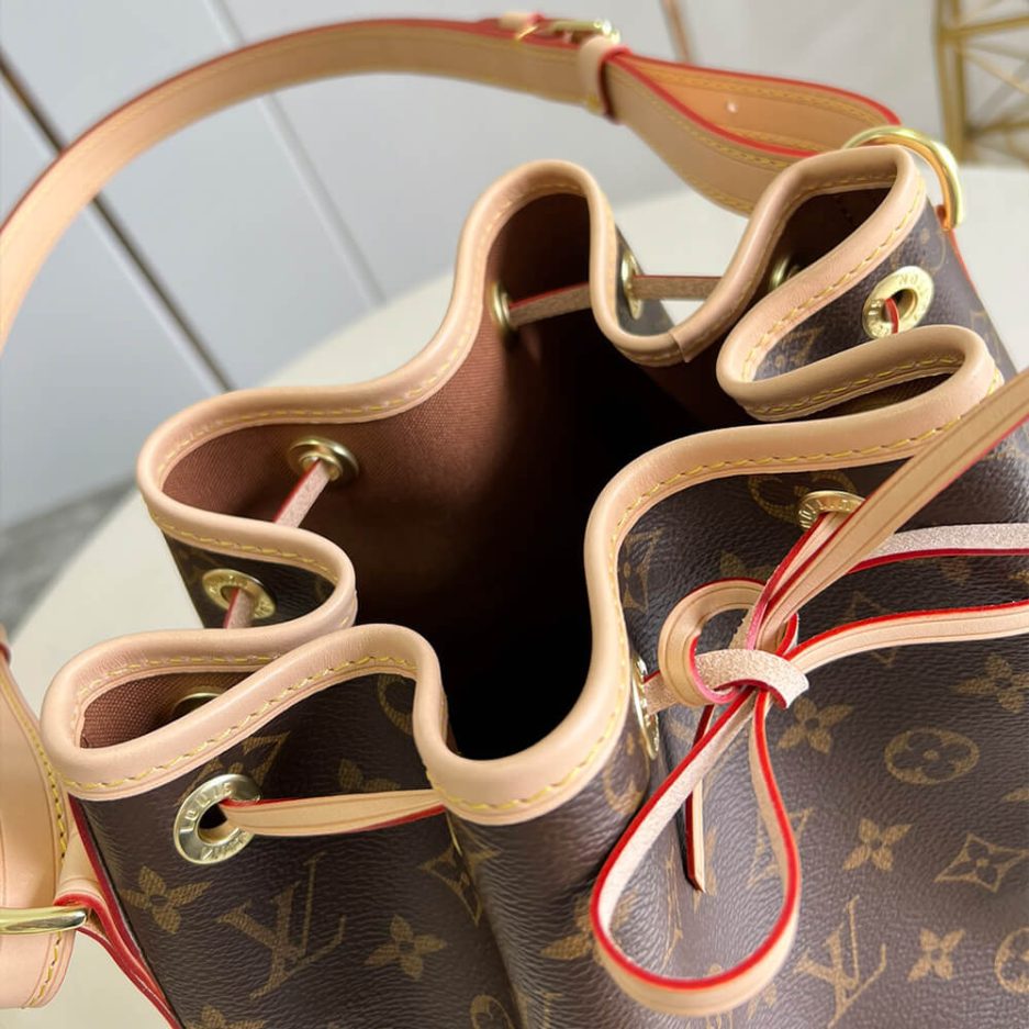 LV Petit Noe