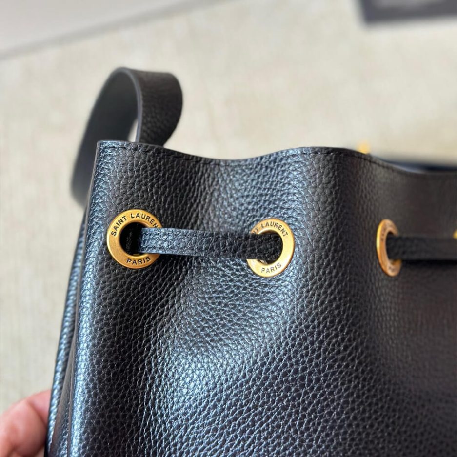 YSL PARIS VII small hobo in grained leather